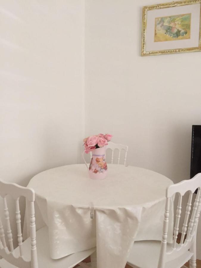 La Vie En Rose Lägenhet Rapallo Exteriör bild